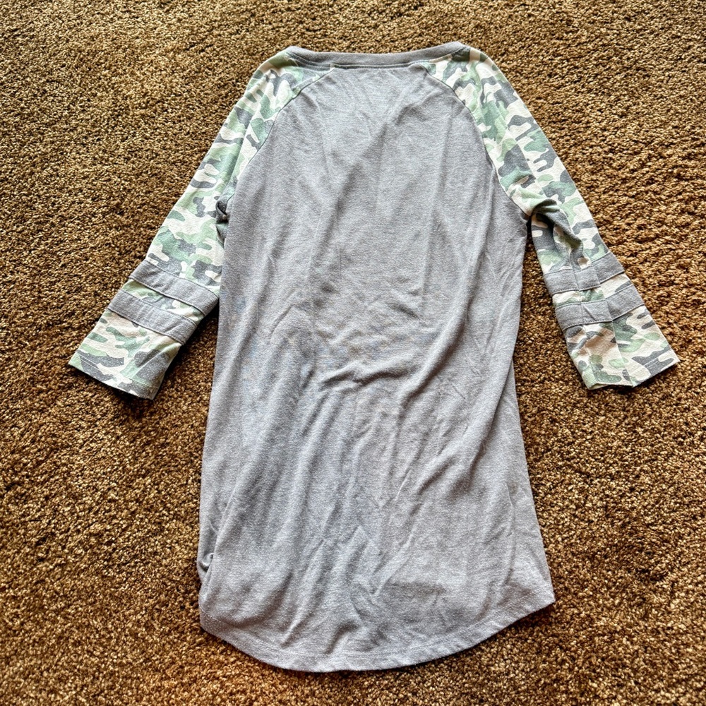 University of Utah Women’s Long Sleeve - Picture 2 of 3